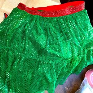 Christmas Skirt, Size Large, Green And Red. New. Stretchy